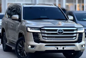 Toyota Land Cruiser 2020 Gold