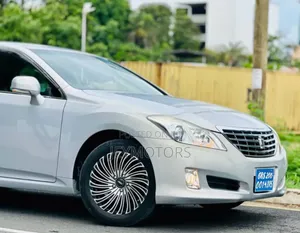 Toyota Crown 2008 Silver