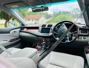 Toyota Crown 2008 Silver