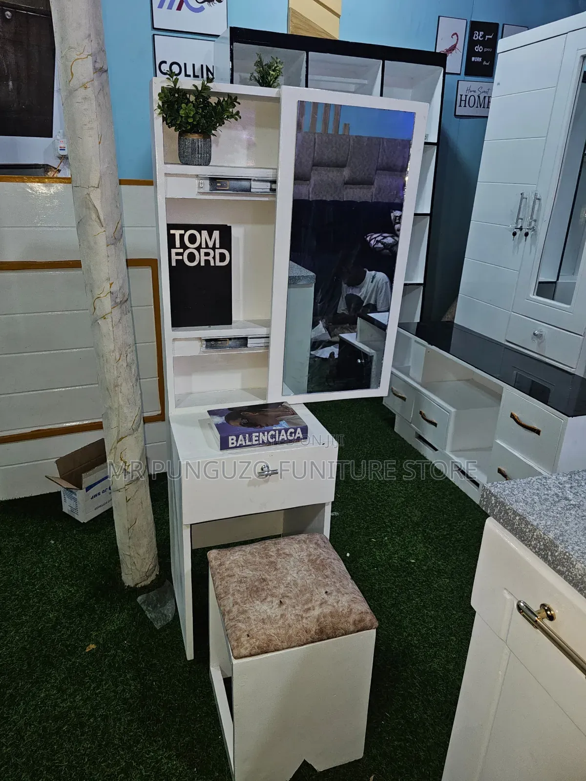 Dressing Table Classic Sana White
