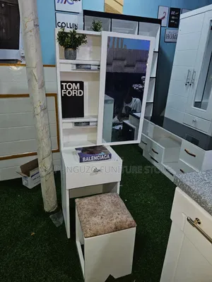 Dressing Table Classic Sana White