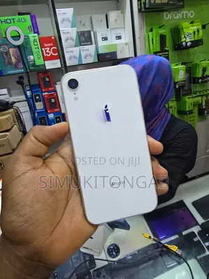 Apple iPhone XR 128 GB White