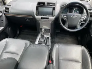 Toyota Land Cruiser Prado 2019 Black