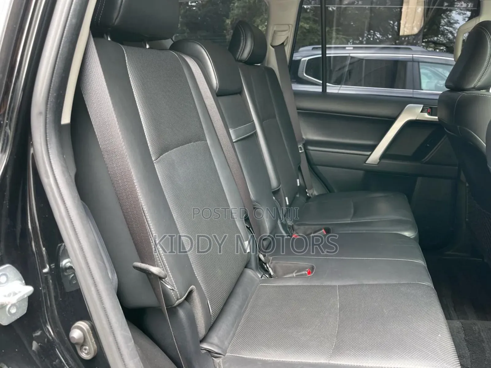 Toyota Land Cruiser Prado 2019 Black