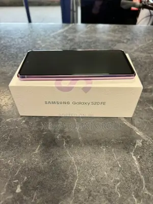 New Samsung Galaxy S20 FE 128 GB