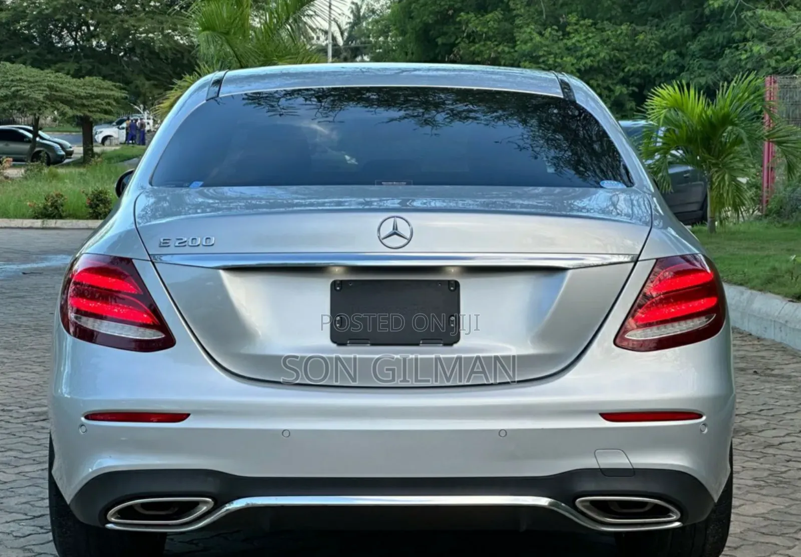 Mercedes-Benz E200 2017 Silver