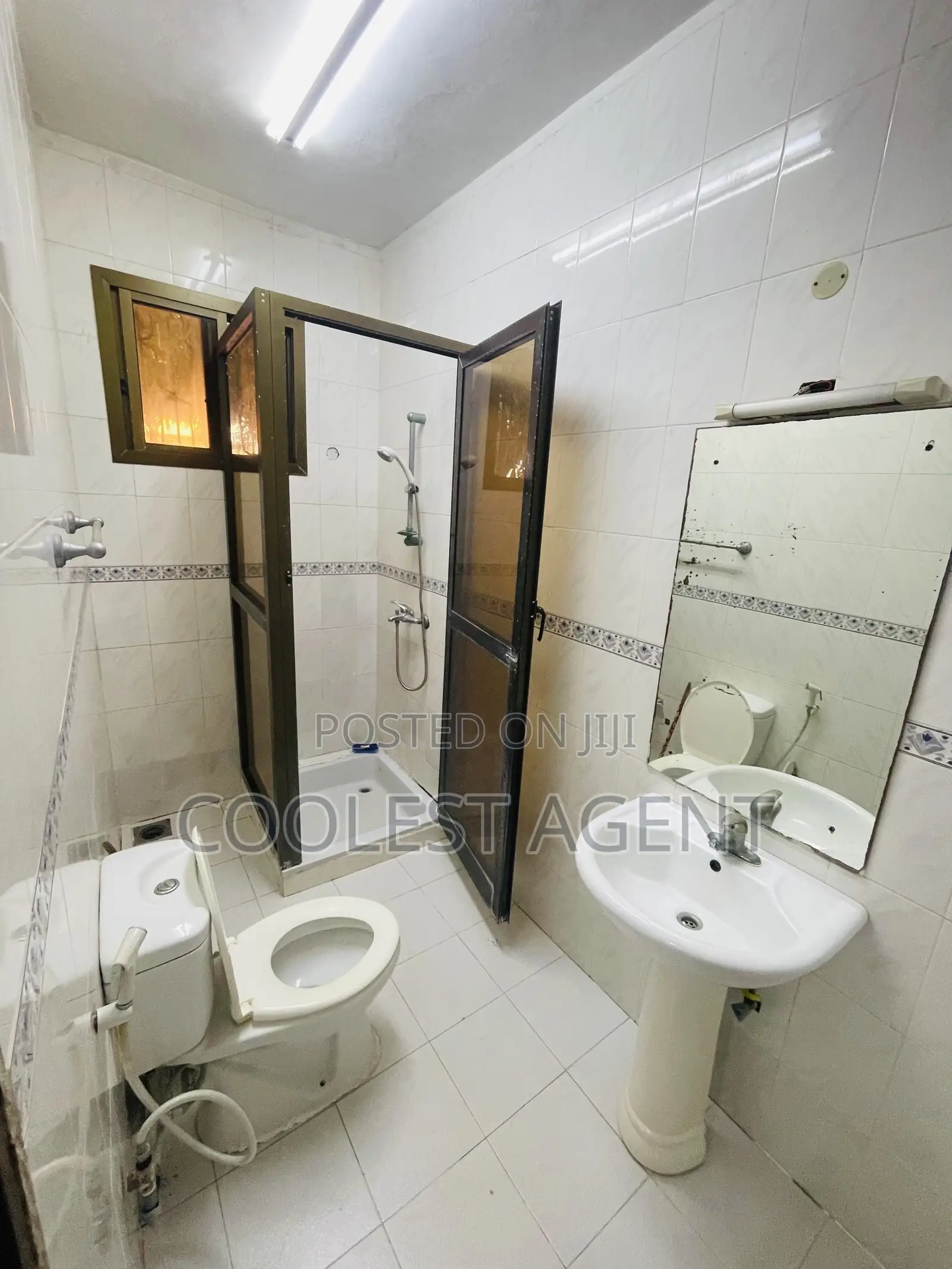 3bdrm Villa in Msasani, Kinondoni for rent