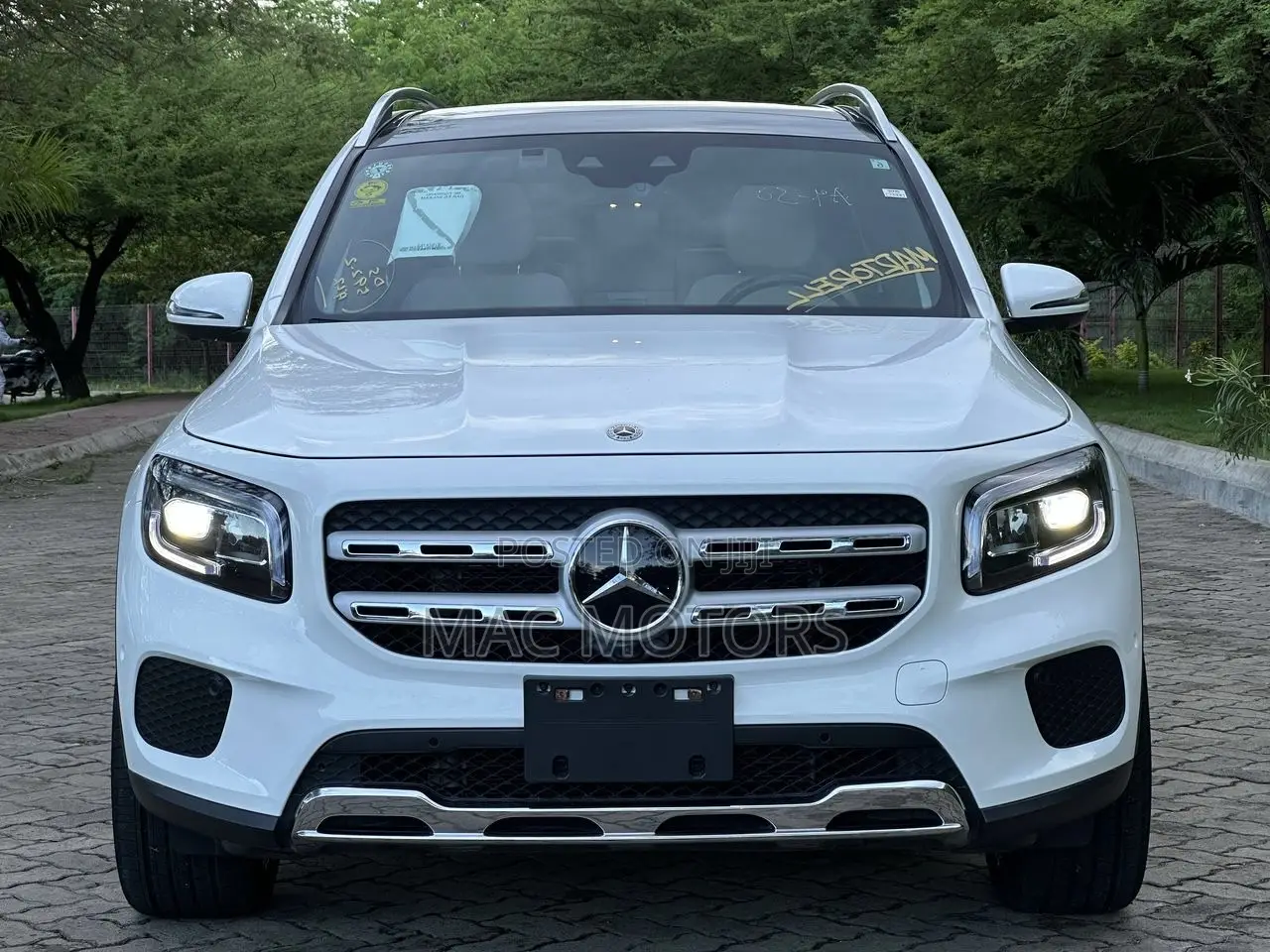 Mercedes-Benz GLB-Class GLB 200 d 2020 White