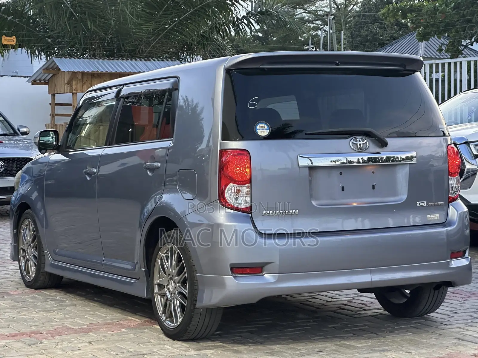 Toyota Corolla Rumion Hatchback 1.5 FWD 2007 Gray