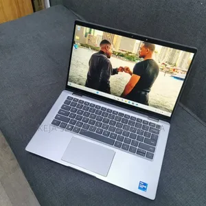 Photo - Laptop Dell Inspiron 15 4GB Intel Core I7 SSD 1T