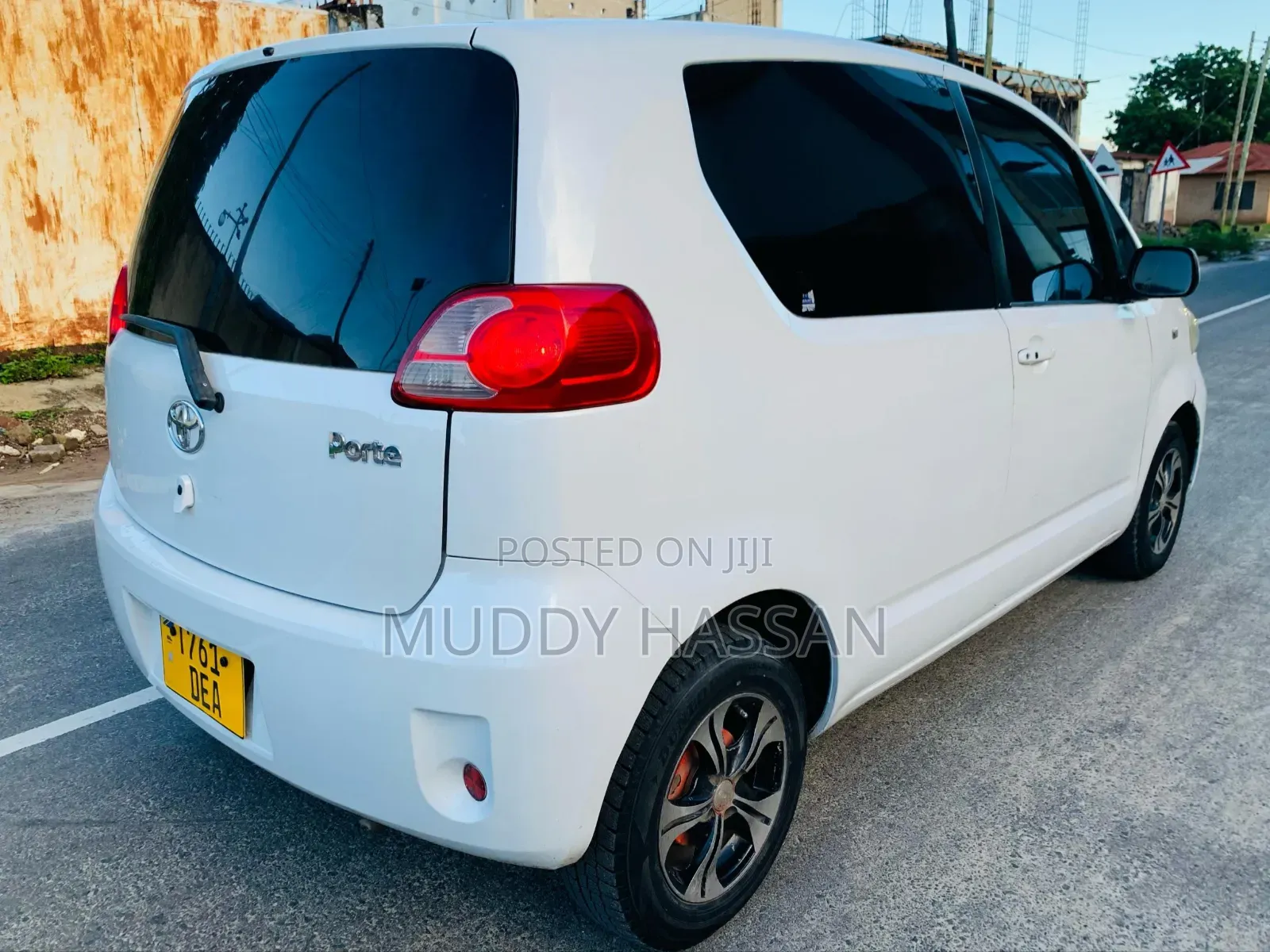 Toyota Porte 2005 White
