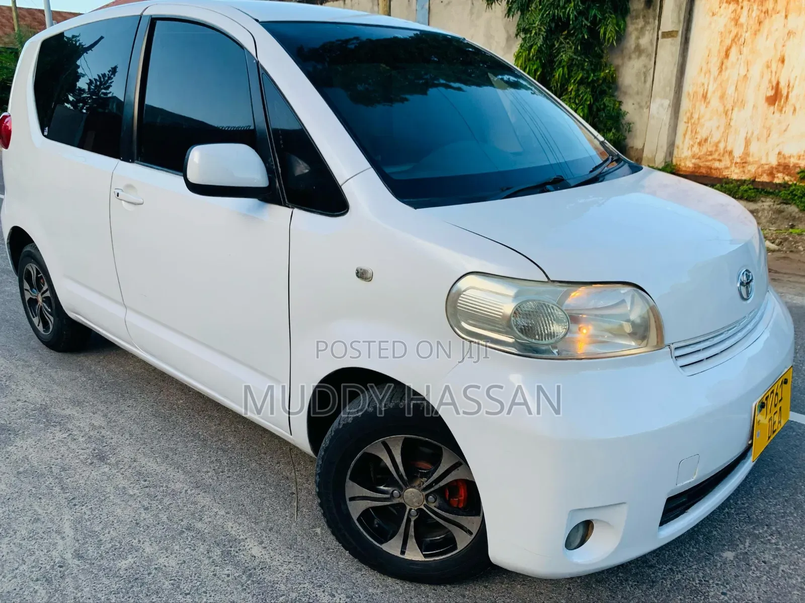 Toyota Porte 2005 White