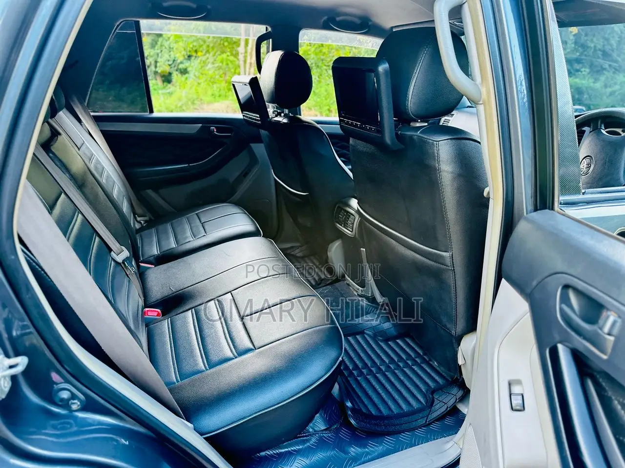 Toyota Hilux Surf 2002 Gray