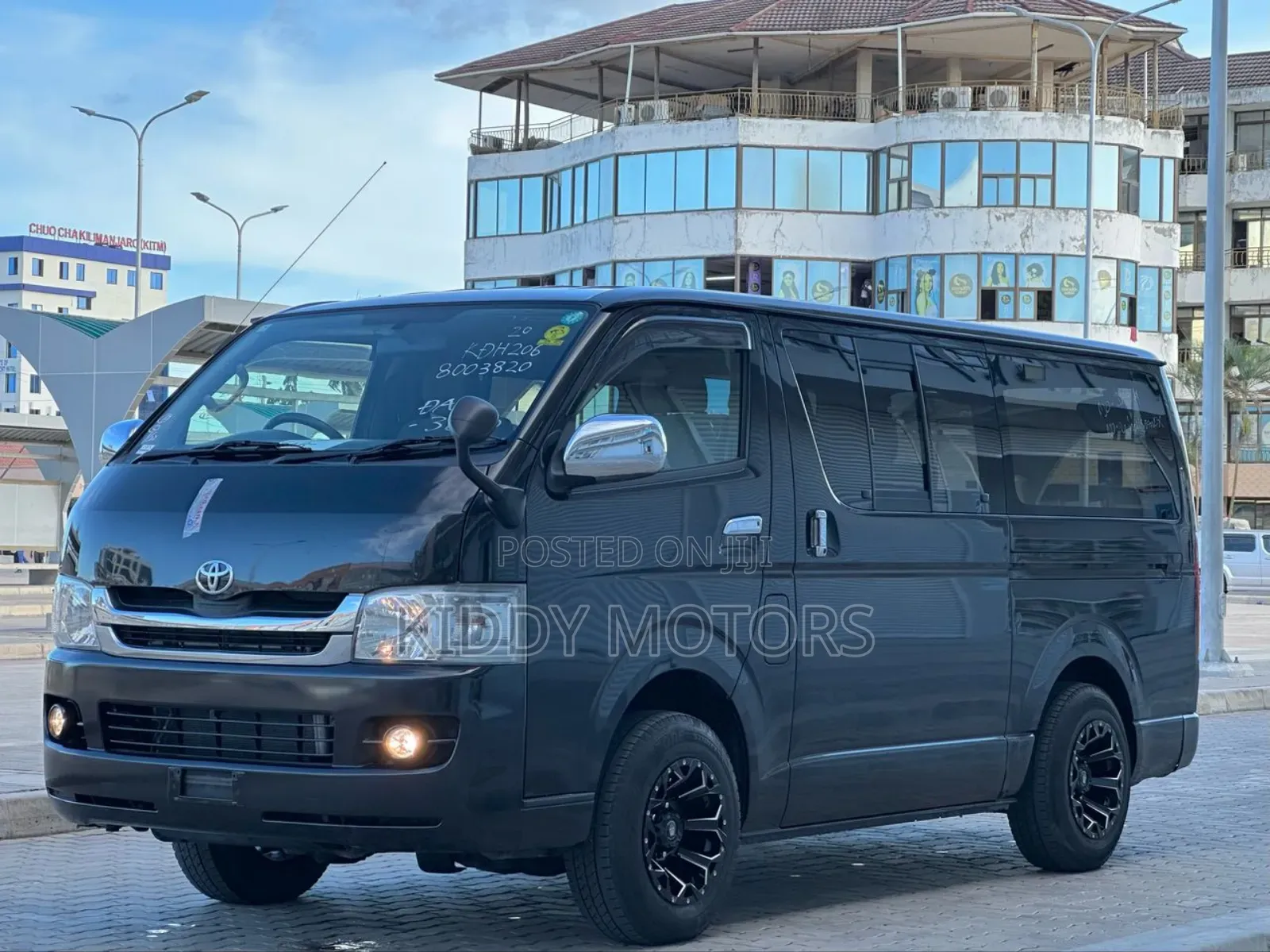 Toyota HiAce 2008 Black