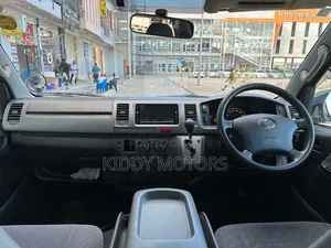 Toyota HiAce 2008 Black