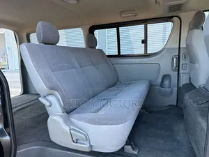 Toyota HiAce 2008 Black