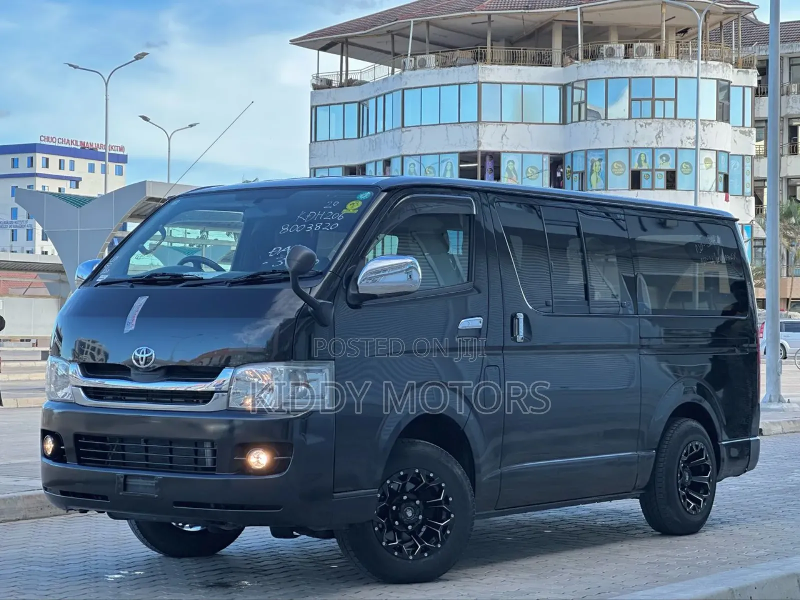 Toyota HiAce 2008 Black
