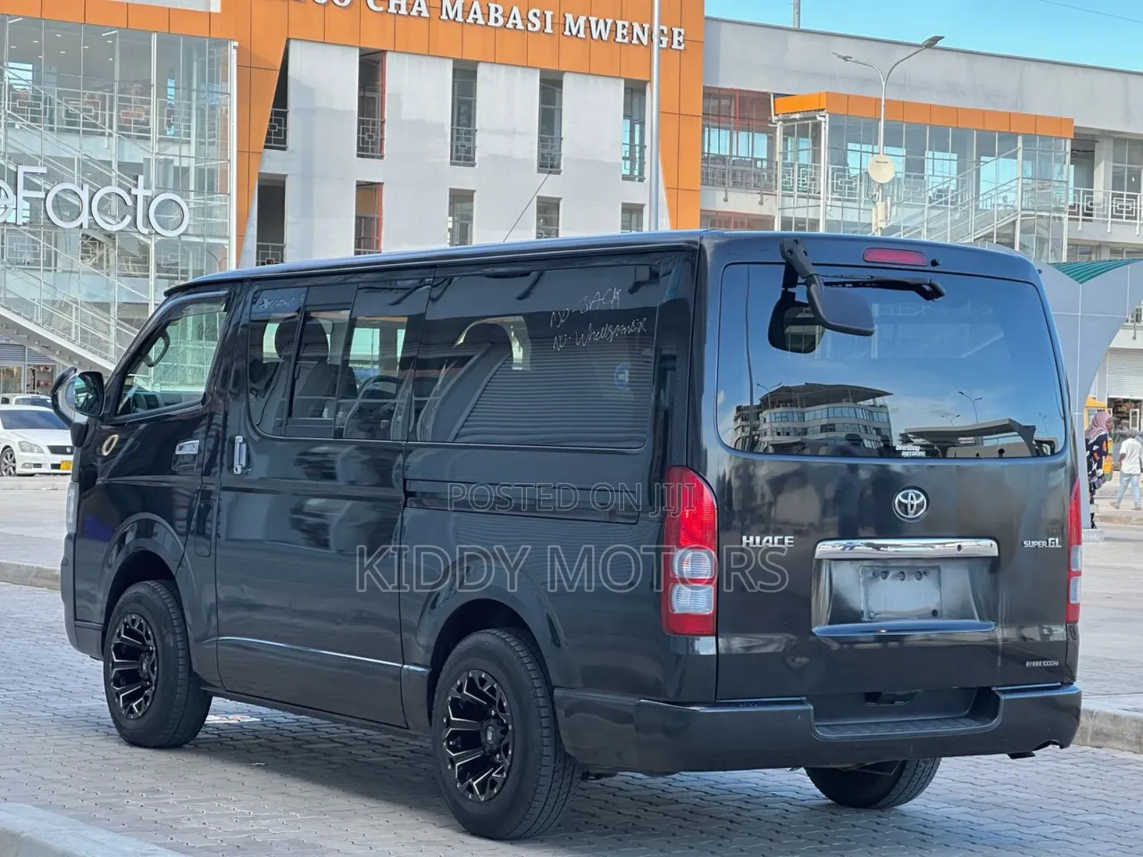 Toyota HiAce 2008 Black