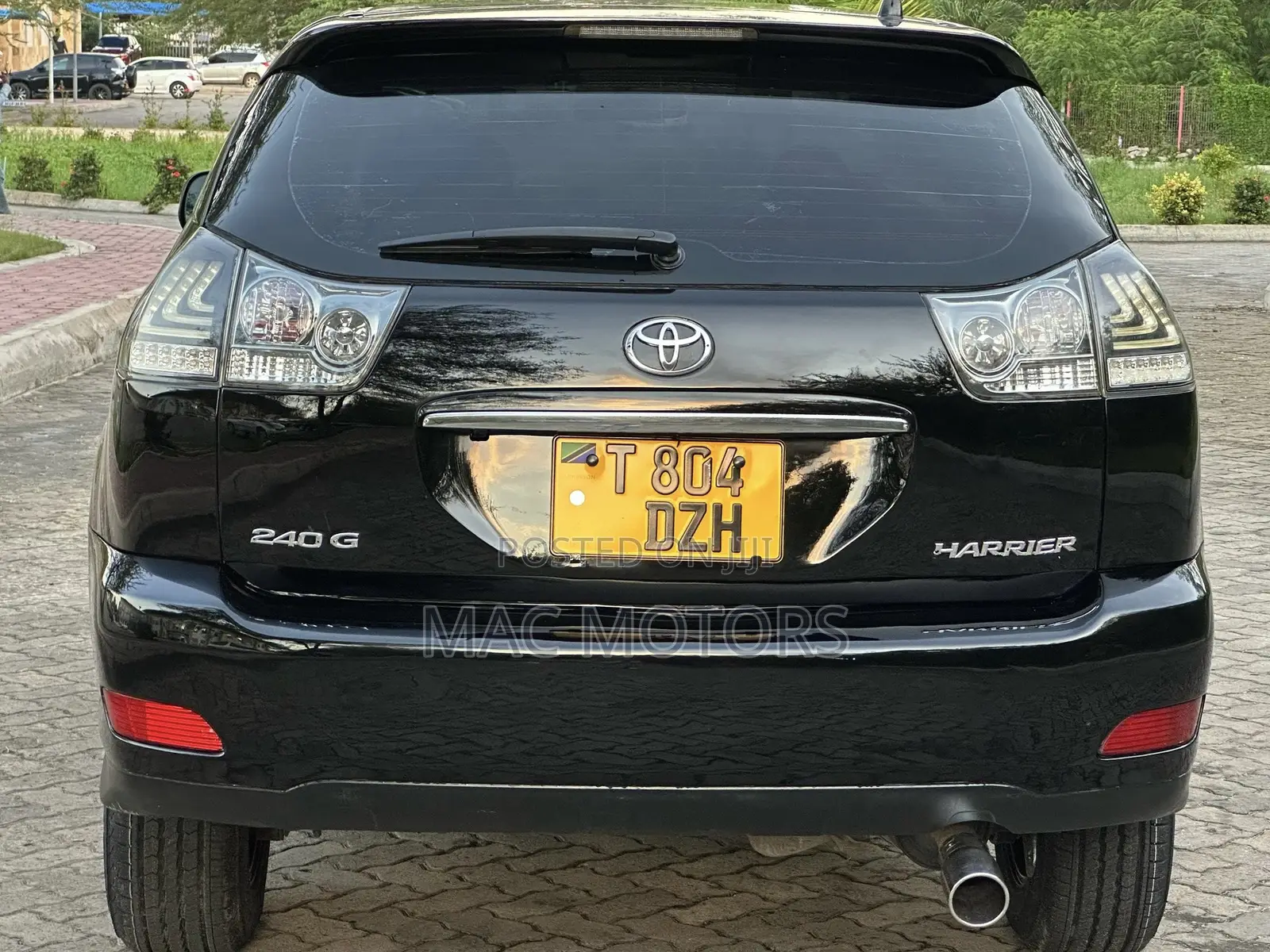 Toyota Harrier 2.4 4WD 2006 Black