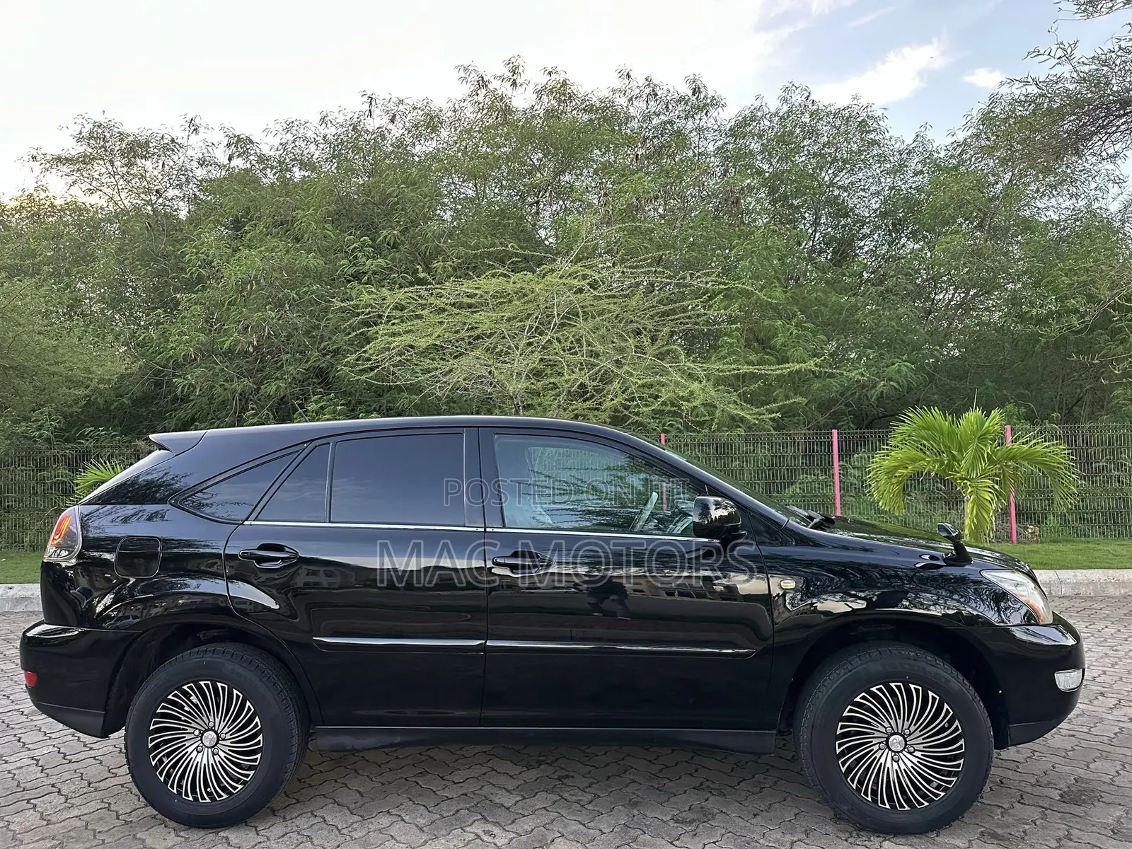 Toyota Harrier 2.4 4WD 2006 Black