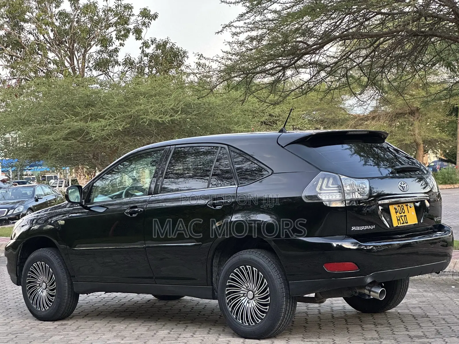 Toyota Harrier 2.4 4WD 2006 Black