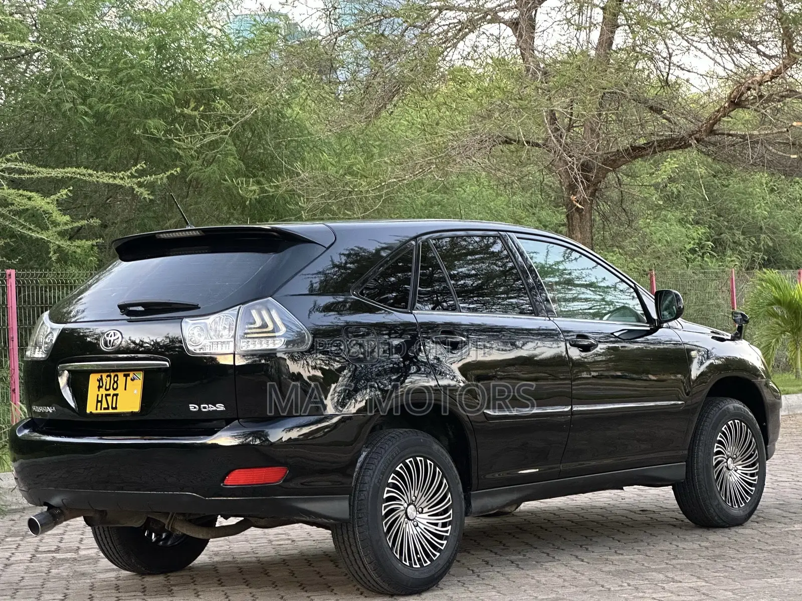 Toyota Harrier 2.4 4WD 2006 Black