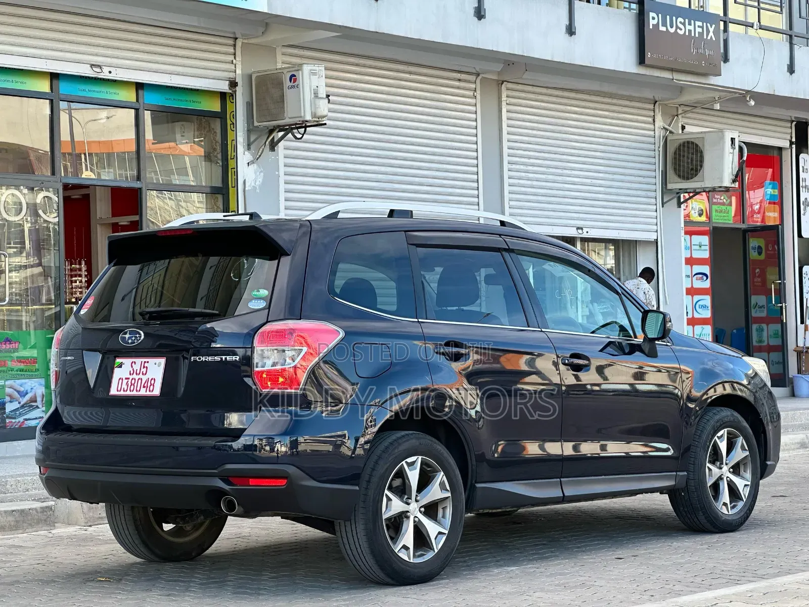 Subaru Forester 2014 Black
