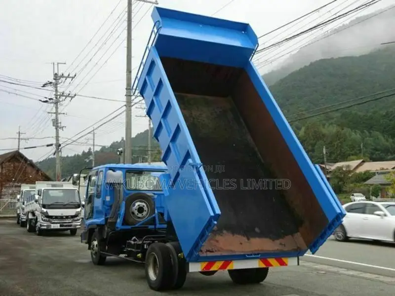 Isizu Forward Truck