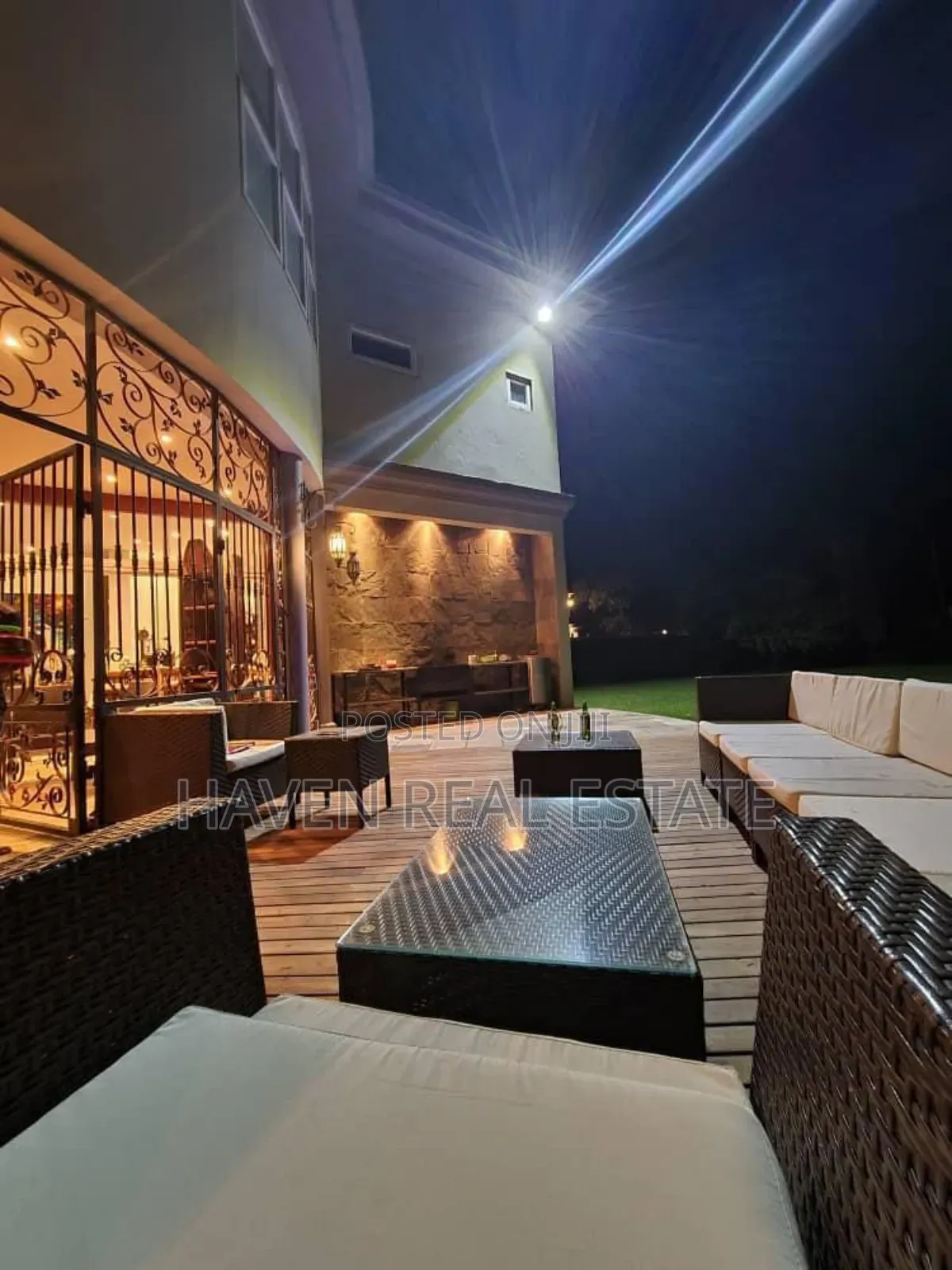 Furnished 5bdrm Mansion in Arusha for sale