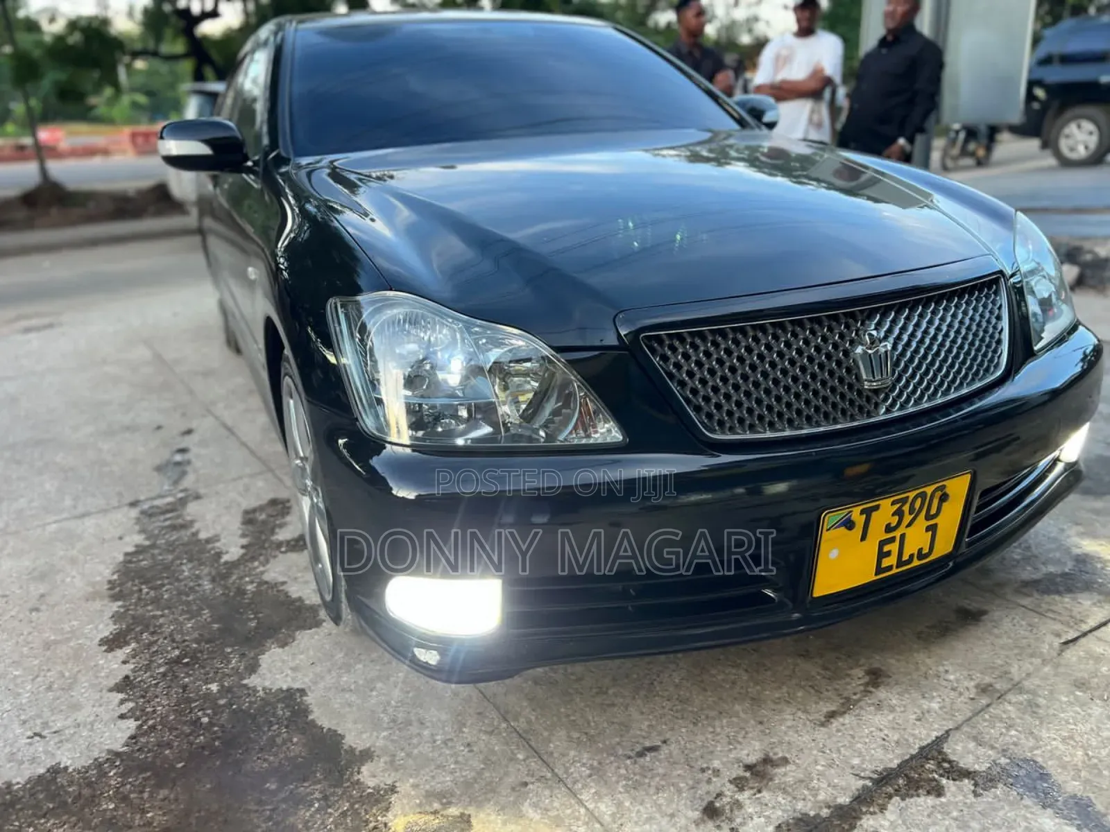 Toyota Crown 2006 Black