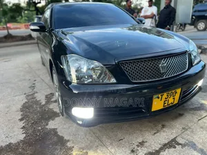 Toyota Crown 2006 Black
