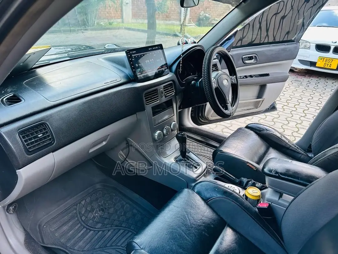Subaru Forester 2005 Black