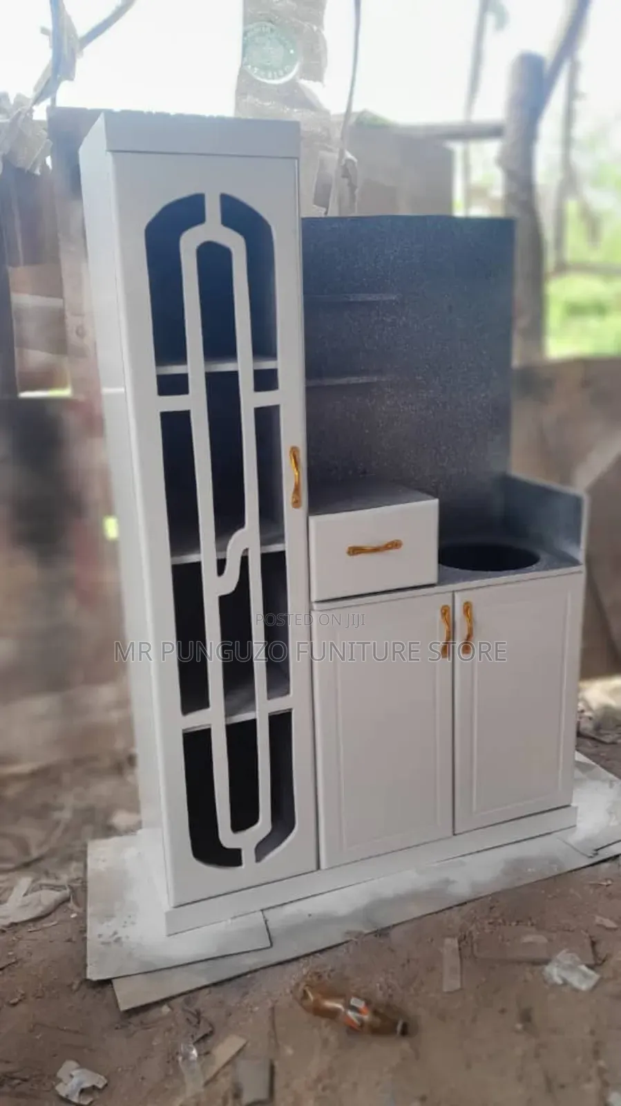 Kitchen Cabinets Nyeupe