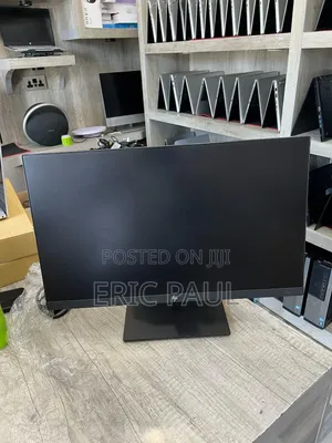 New Desktop Computer HP Z2 G4 Tower 16GB Intel Xeon HDD+SSD 256GB