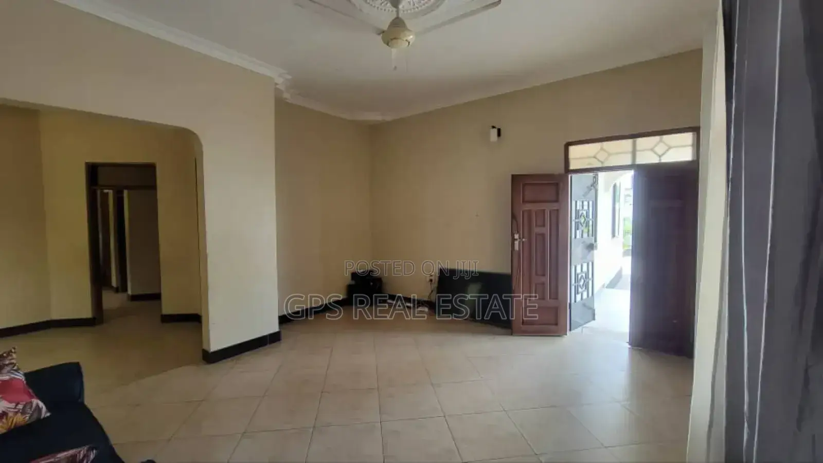 3bdrm House in Mikwambe, Kigamboni for sale