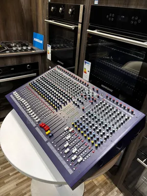 Soundcraft Mixer Njia 24