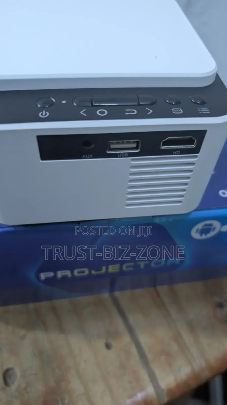 C6 Mini Smart Android Projector