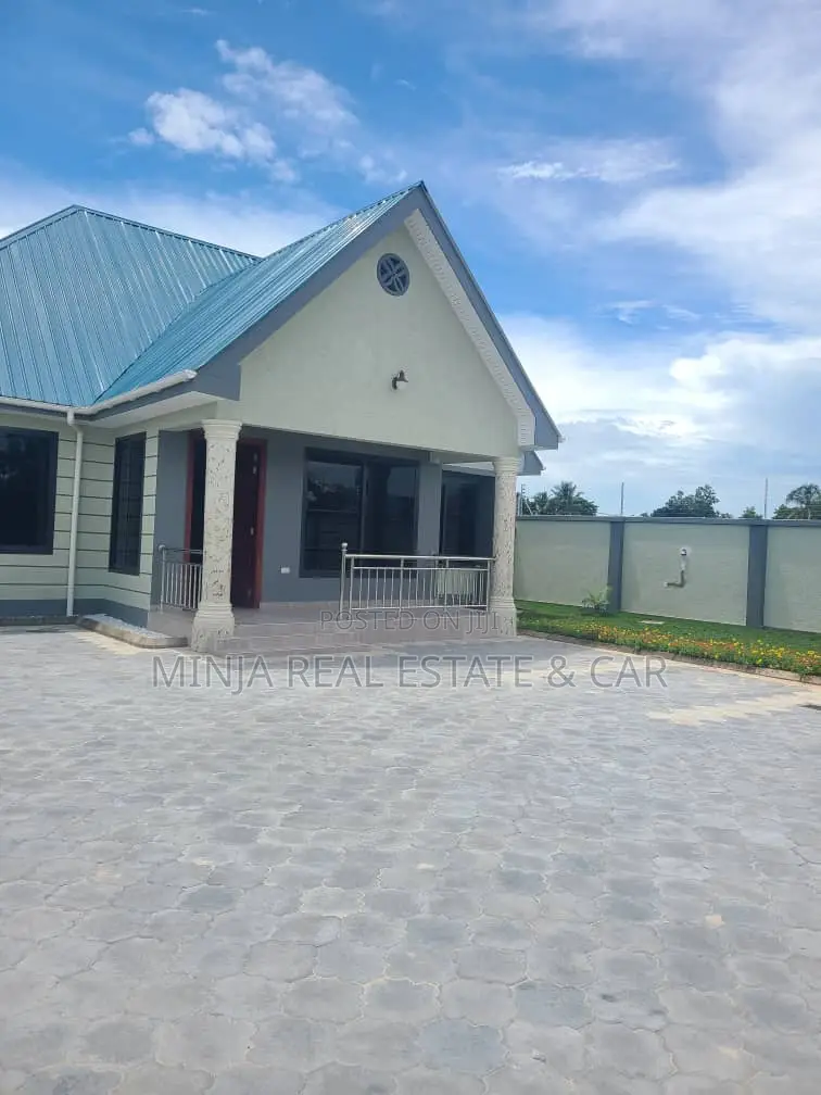 3bdrm House in Bunju for sale