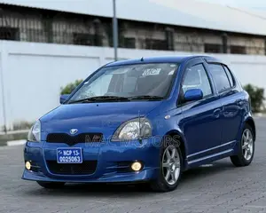 Toyota Vitz 2002 Blue