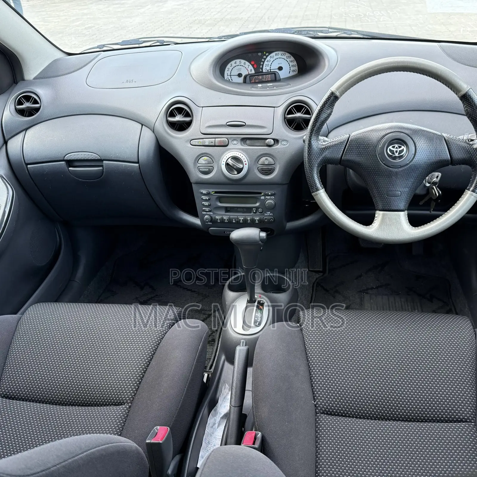 Toyota Vitz 2002 Blue