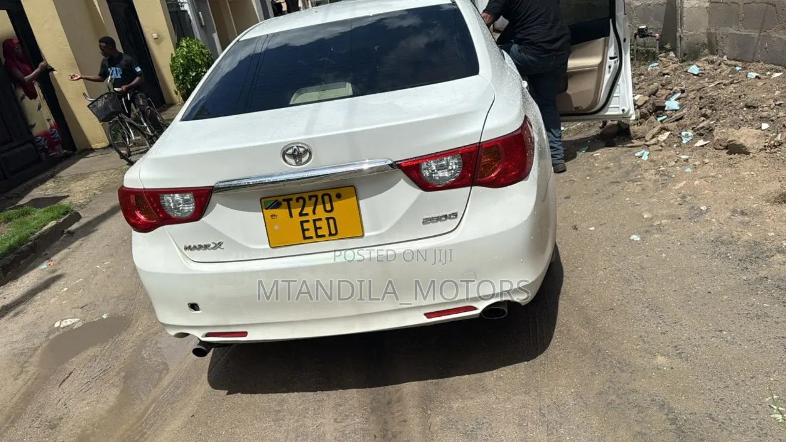 Toyota Mark X 2.5 AWD 2010 White