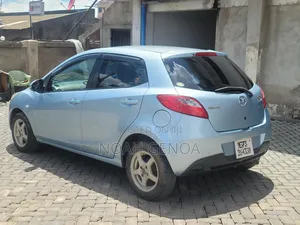 Mazda Demio 2009 Blue