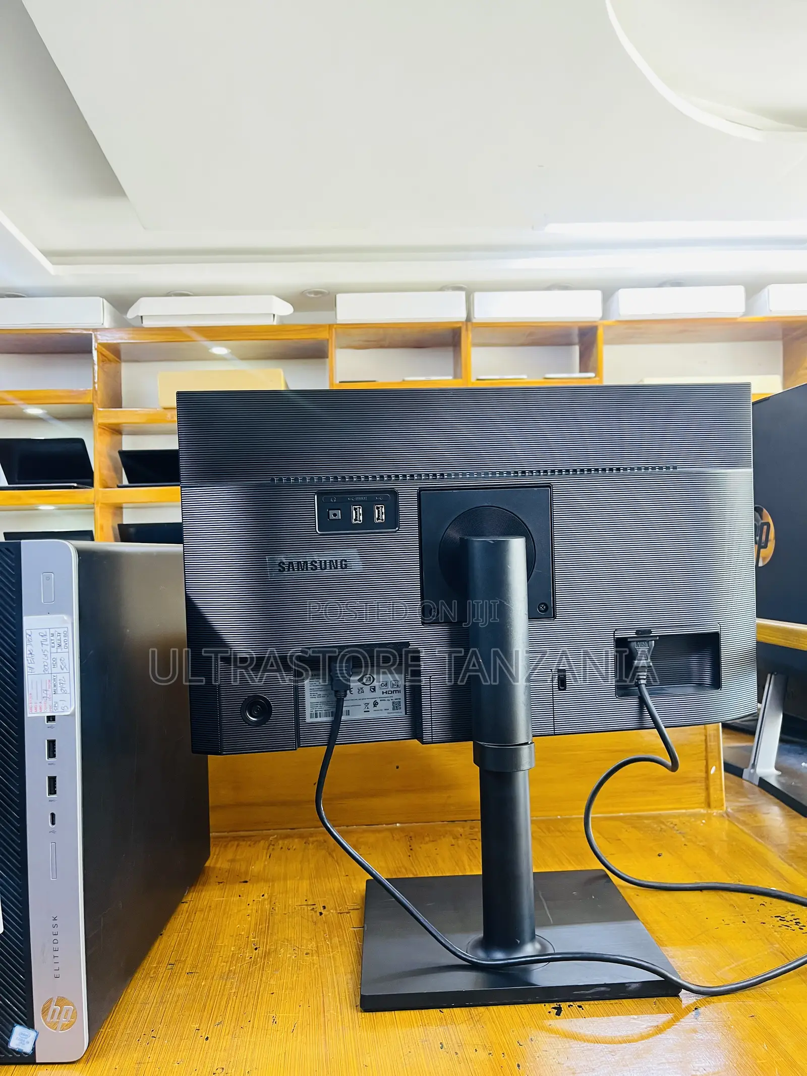 Samsung Frameless Monitor