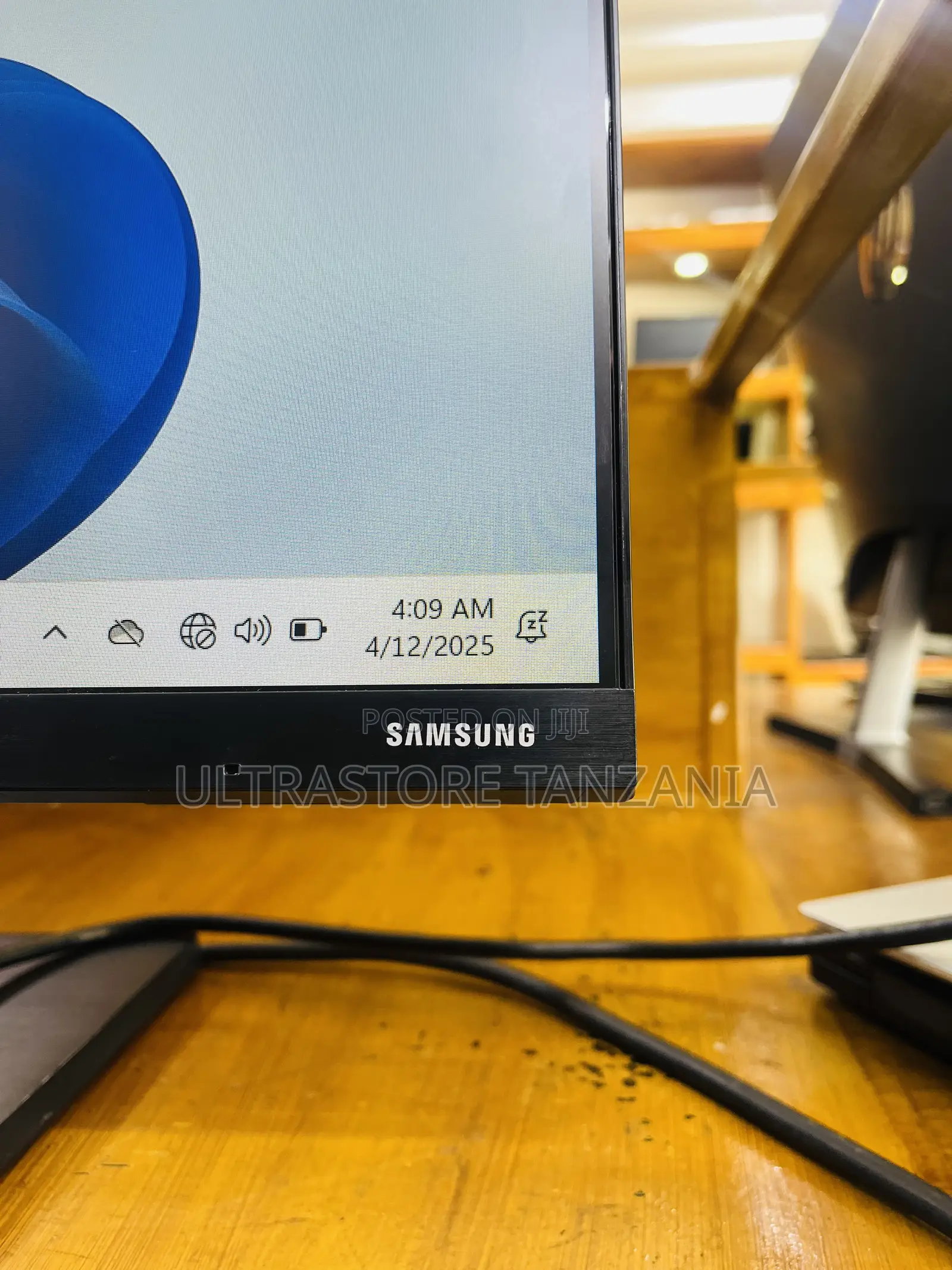 Samsung Frameless Monitor