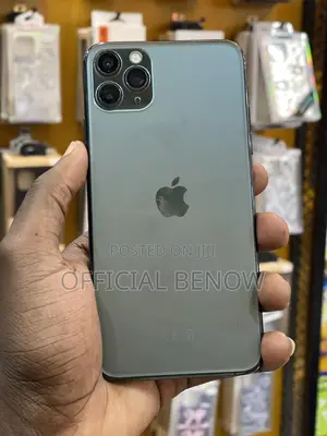 Apple iPhone 11 Pro Max 64 GB Green