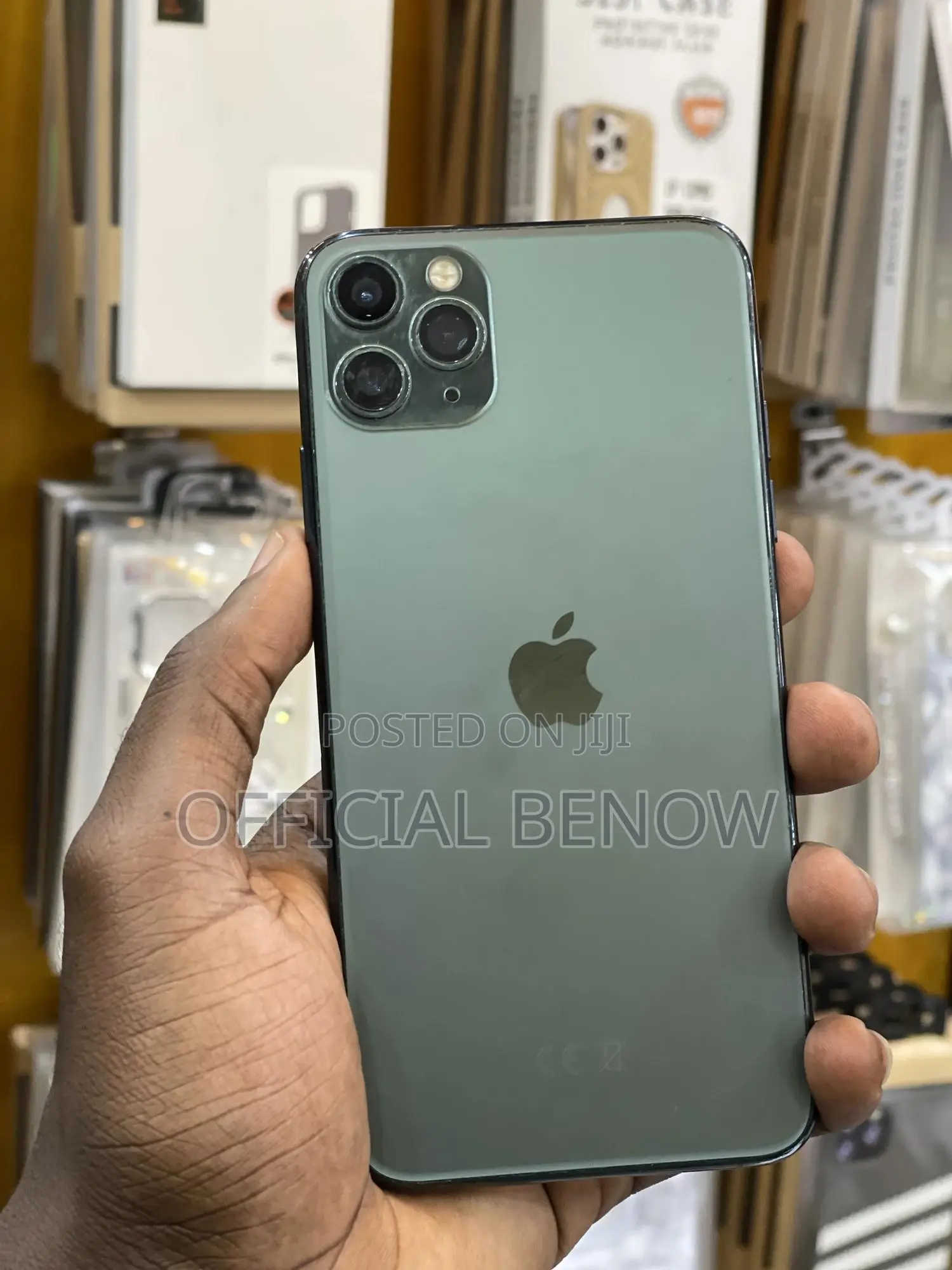 Apple iPhone 11 Pro Max 64 GB Green