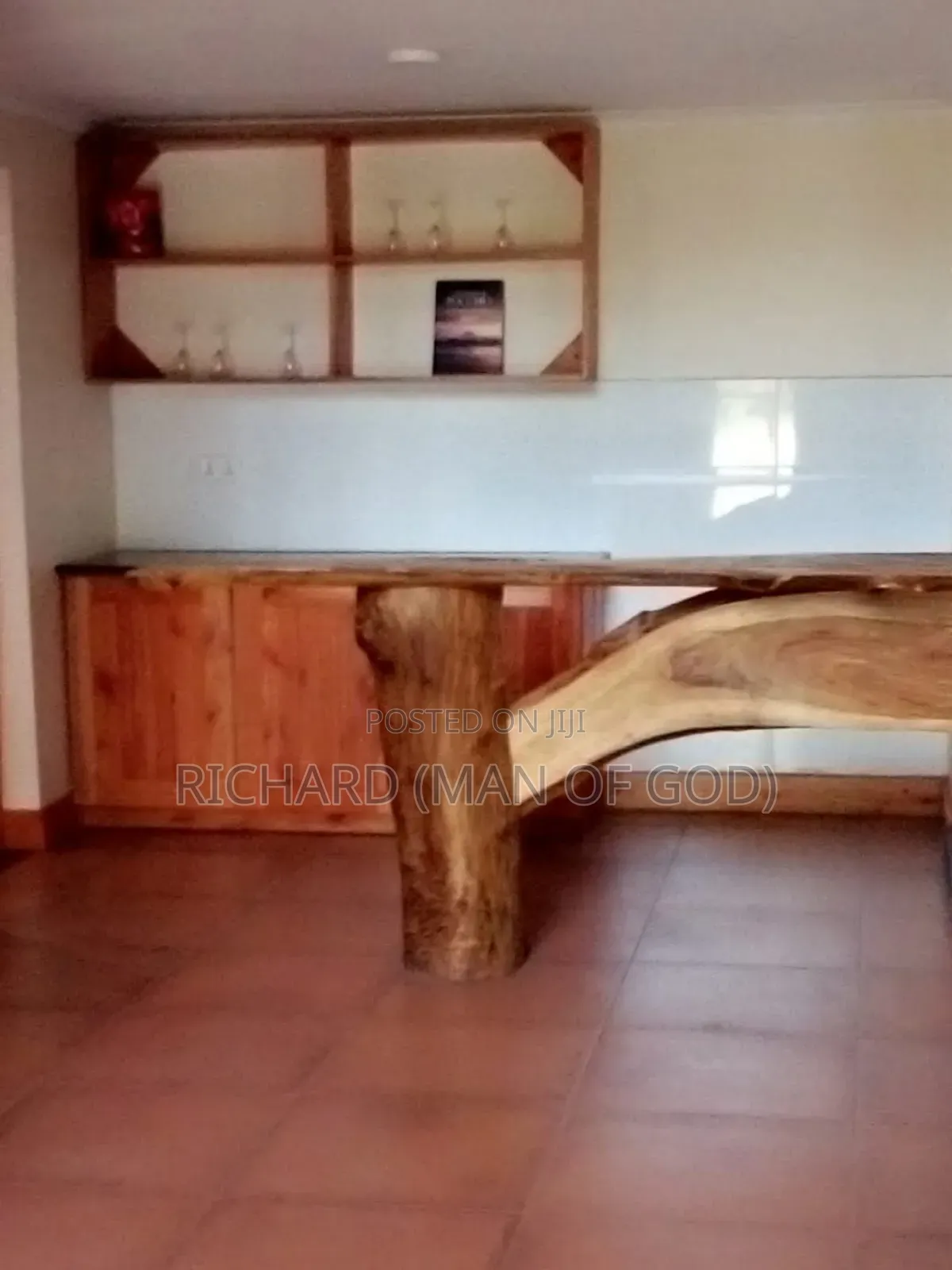 3bdrm Villa in Central Business Area for rent