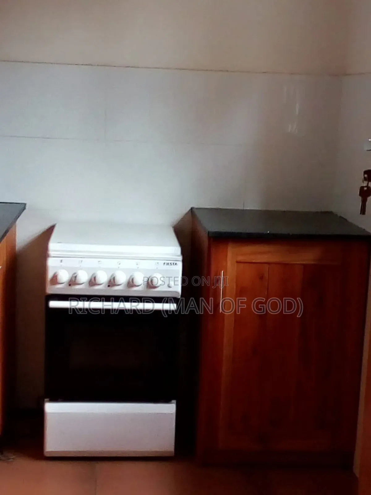 3bdrm Villa in Central Business Area for rent
