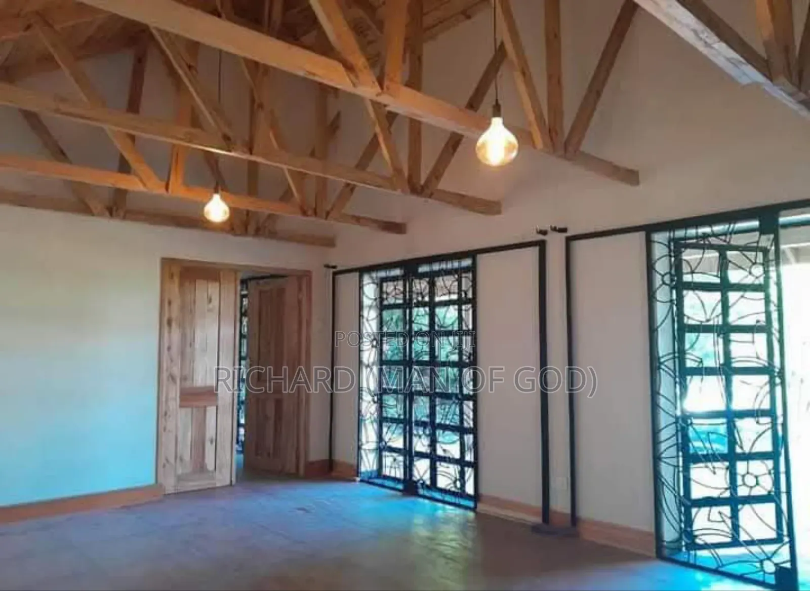 3bdrm Villa in Central Business Area for rent