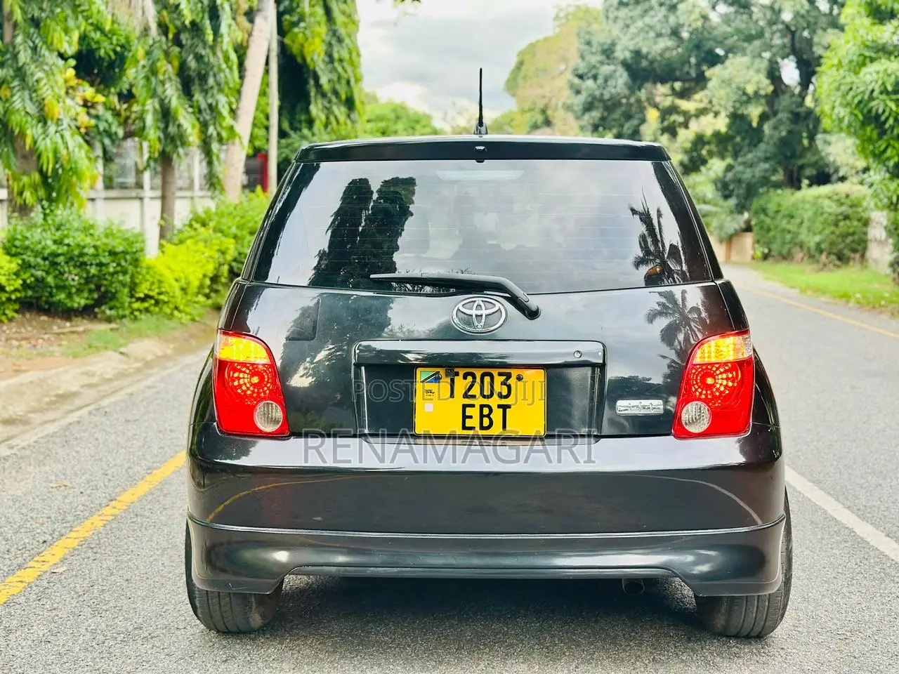 Toyota IST 2006 Black